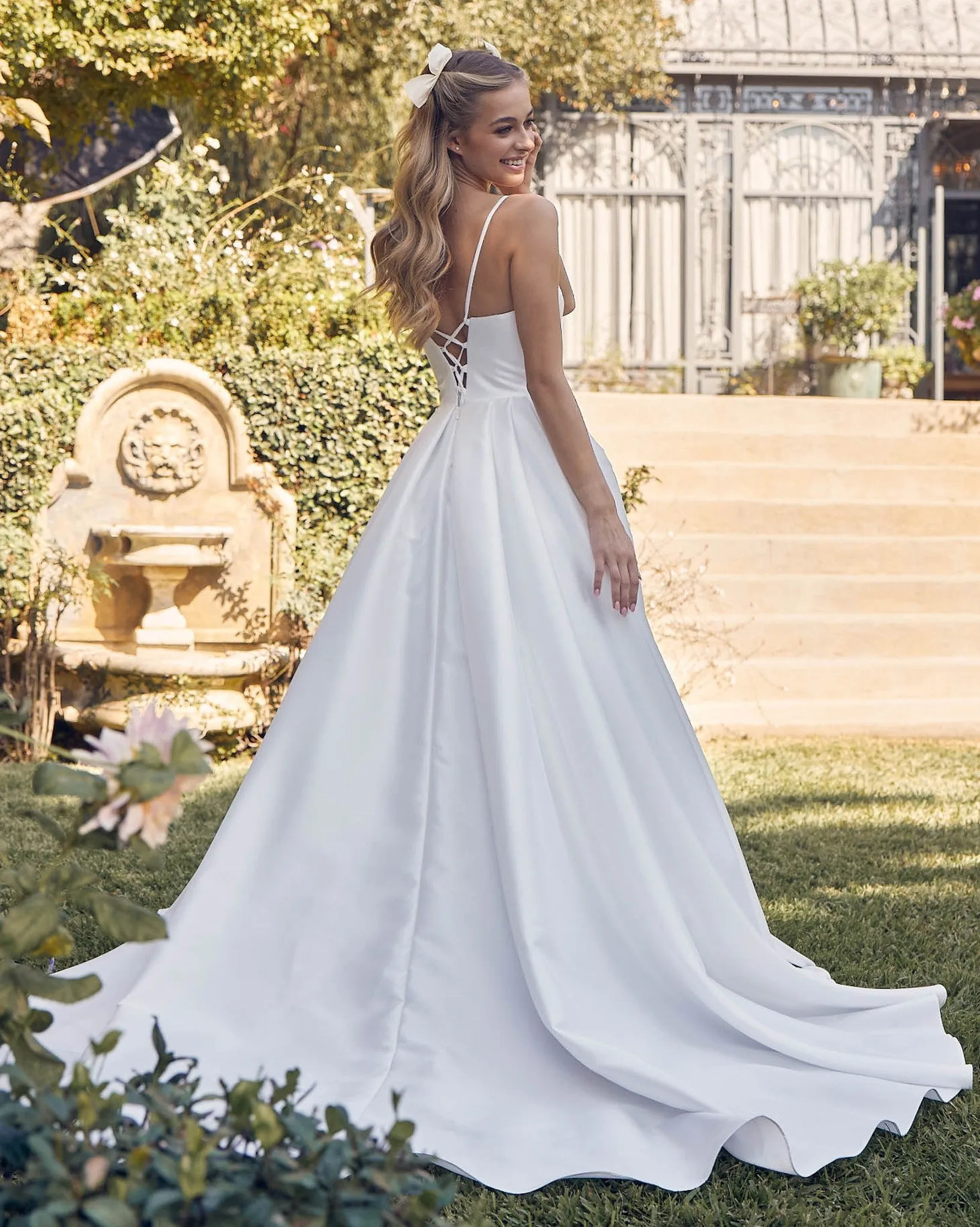 Andys Wedding Gown-JE972