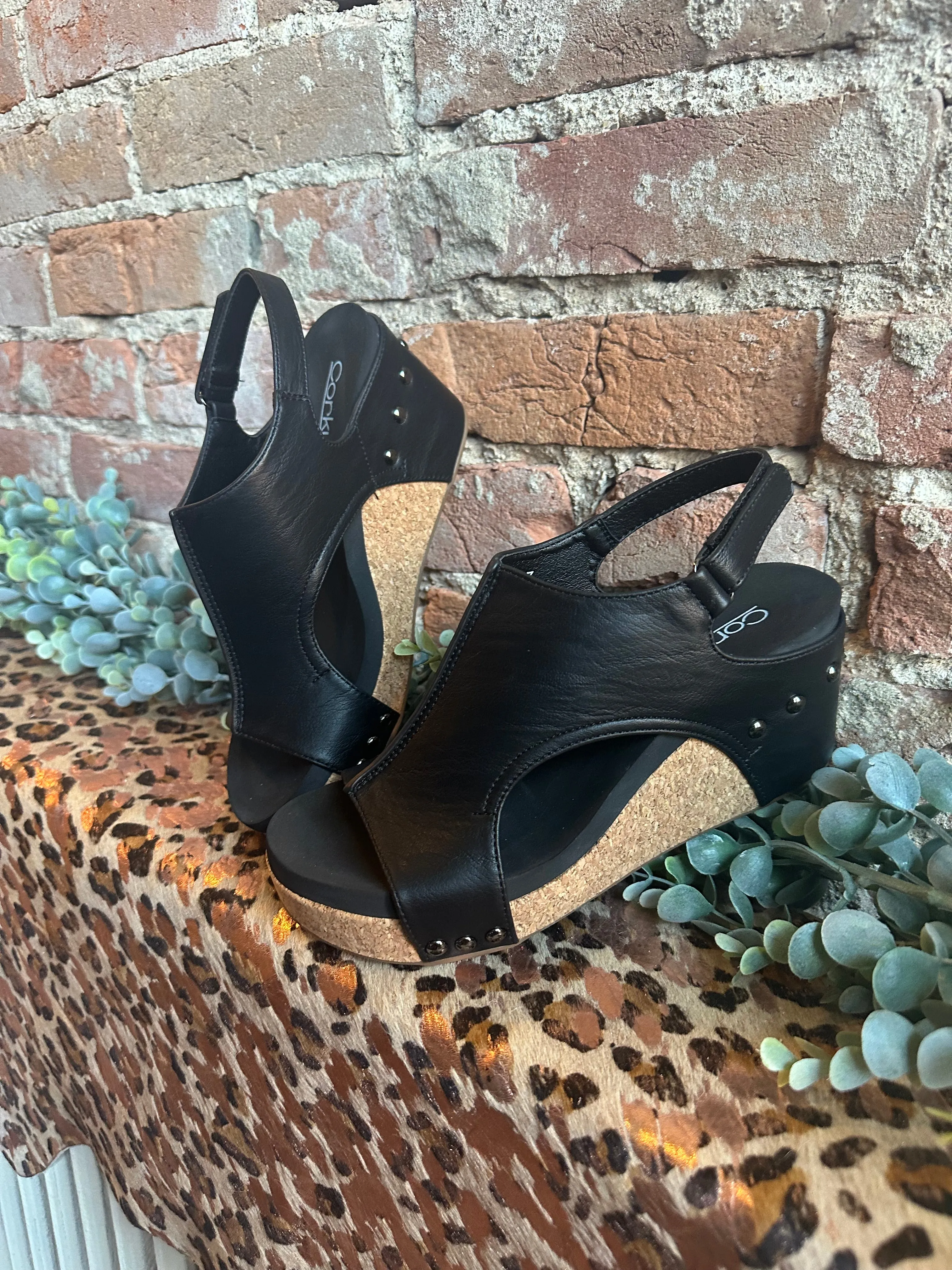 Black Smooth Carley Wedge