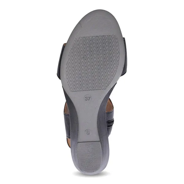 Bueno Ida Wedge Sandal  -  Black