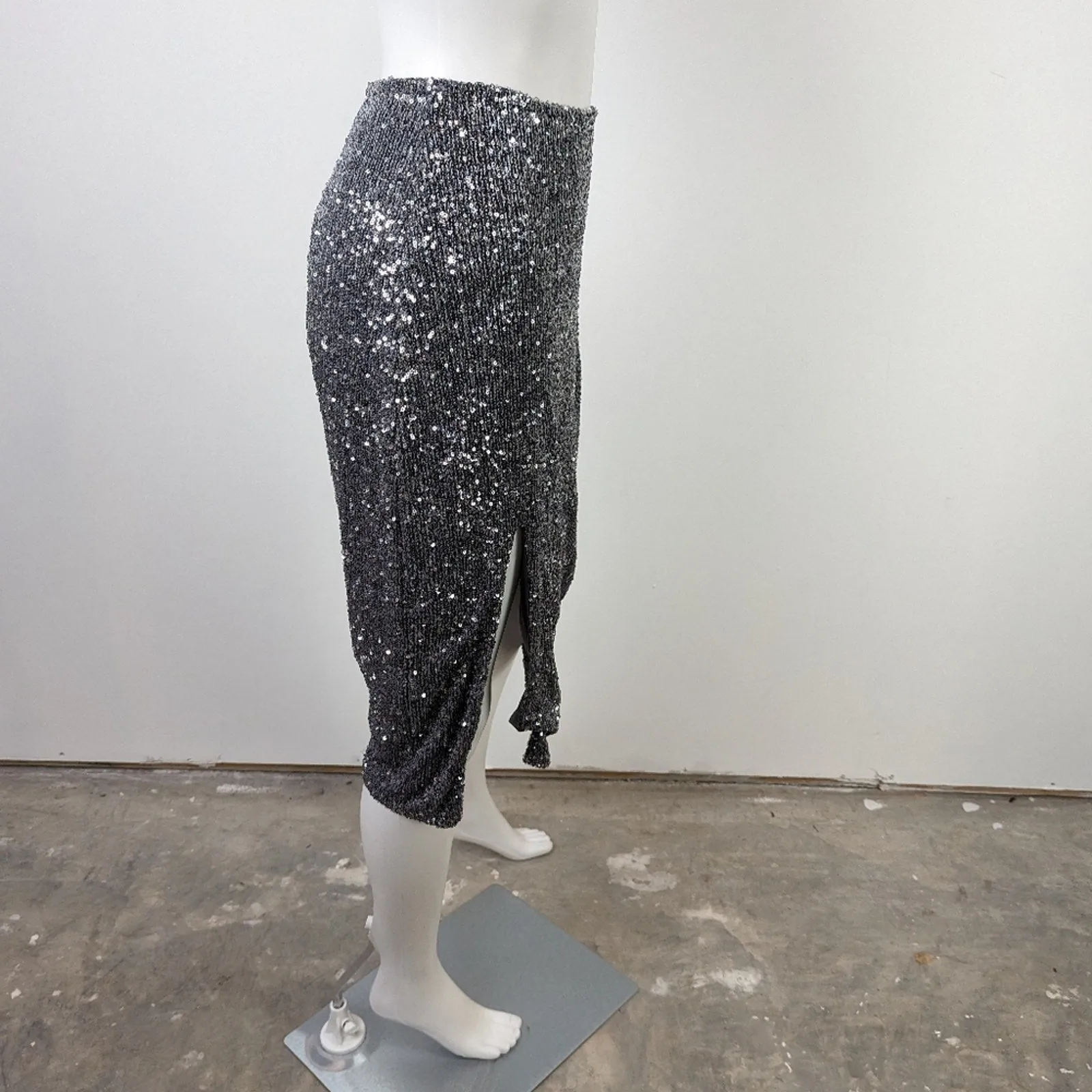 Dress Forum Silver Pencil Skirt S