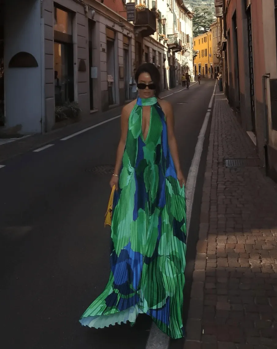 L'idee Woman - Opera Gown in Capri Green