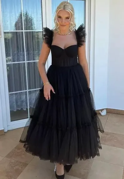 Luolandi Simple A-Line Sweetheart Homecoming Dress Tulle Tea Length Black