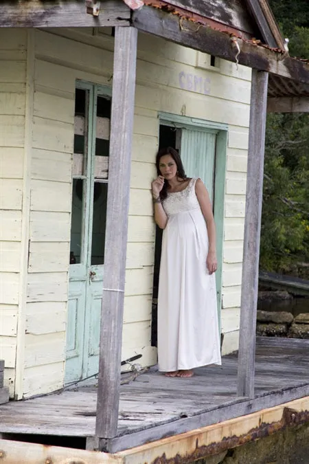 Szabo Maternity 'Paris Nights' Formal Gown - Vanilla Lace