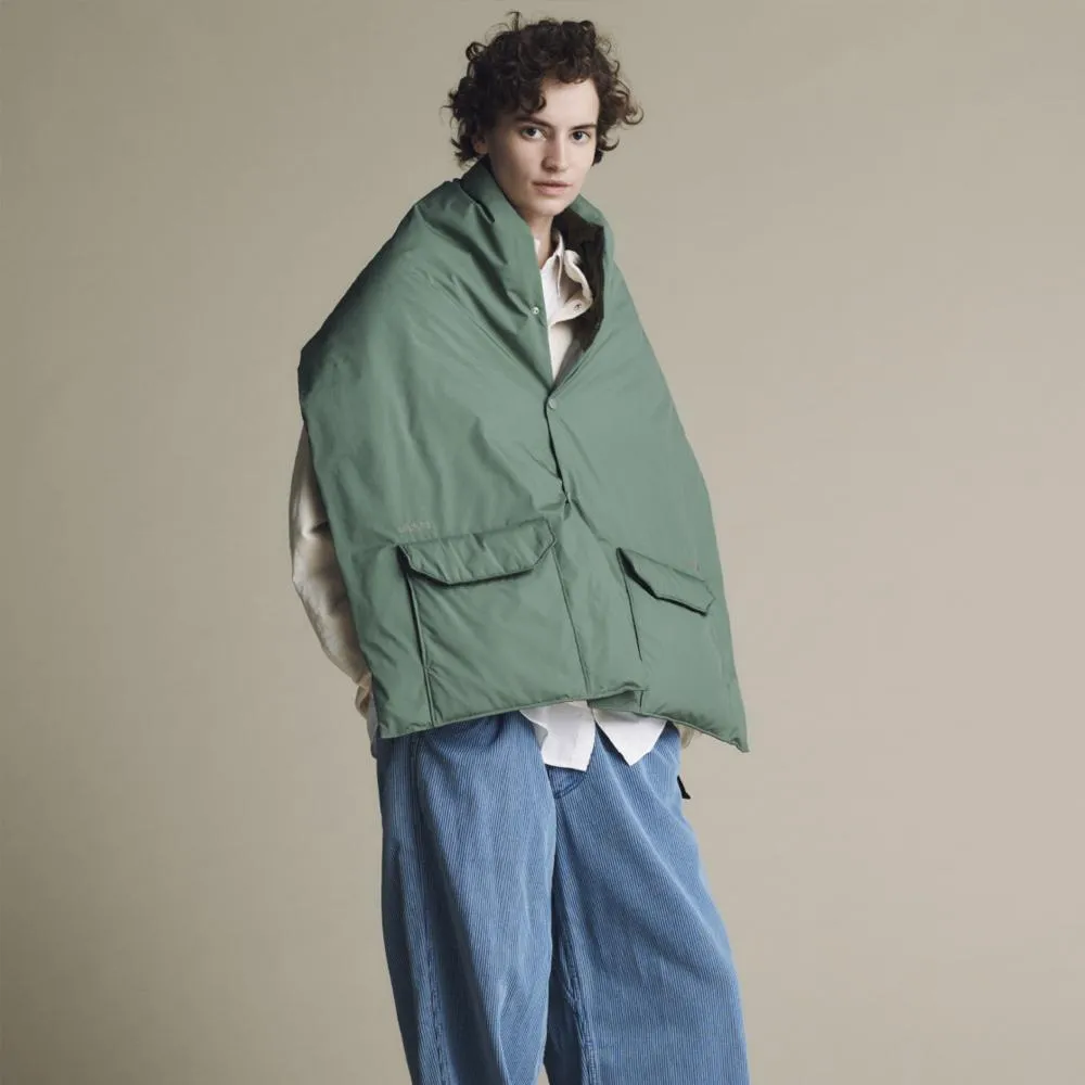 The North Face Purple Label GORE-TEX INFINIUM ™ Down Cape Beige